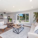 Comment créer une ambiance relaxante dans son salon grâce à la décoration et au mobilier ?
